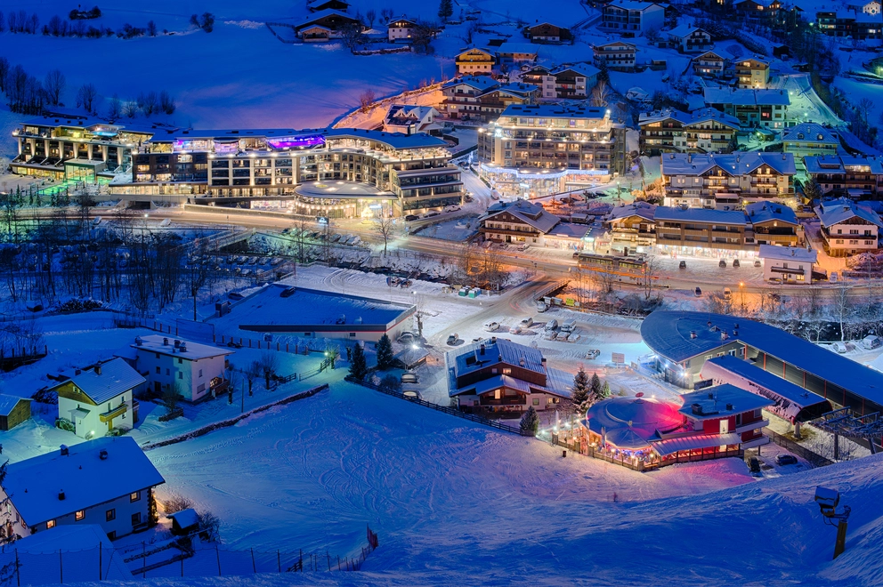 03 / 10 AMONTI&LUNARIS Wellnessresort, Ahrntal, Südtirol