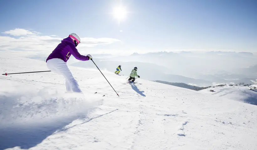 Almenwinter zwischen Pistenspaß und Südtiroler Schmankerln