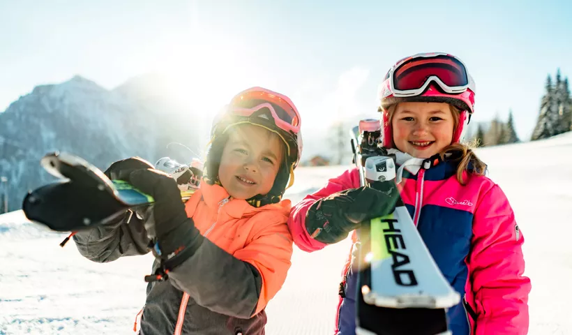 Erschwinglicher Skiurlaub für die ganze Familie am Nassfeld