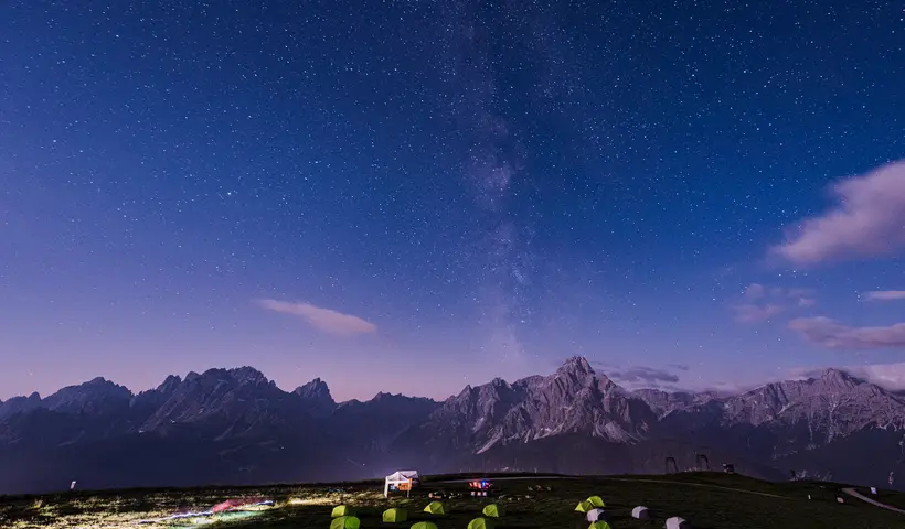 In, über, für die Berge: 