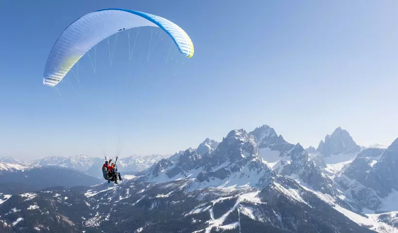 Sexten hebt ab: Paragliden im Dorf der Drei Zinnen